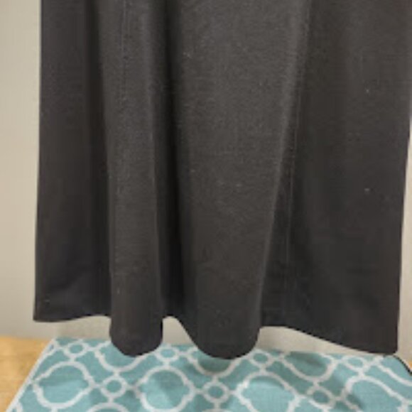 TALBOTS CLASSIC LITTLE BLACK DRESS SLEEVELESS SHEATH FULL ZIP WOMEN'S SIZE 2P - Picture 2 of 10